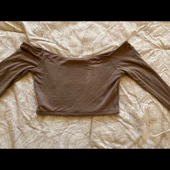 Naked wardrobe long sleeved crop top - Picture 1 of 3